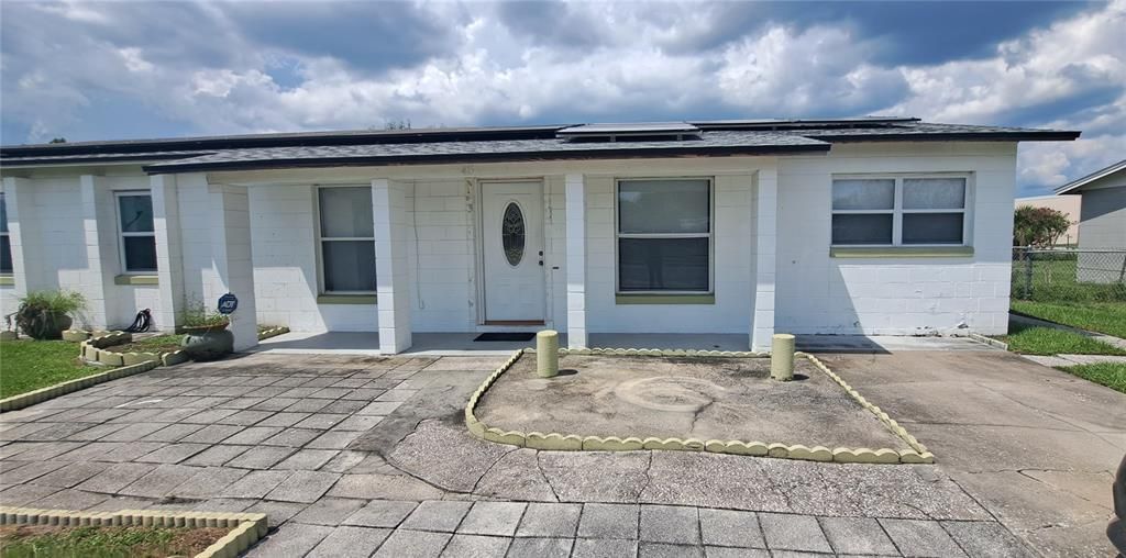 Active With Contract: $320,000 (4 beds, 1 baths, 1276 Square Feet)