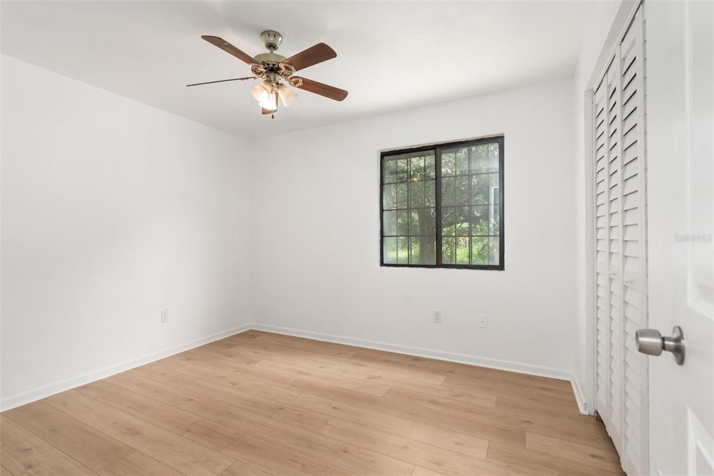 For Sale: $375,000 (3 beds, 2 baths, 2105 Square Feet)