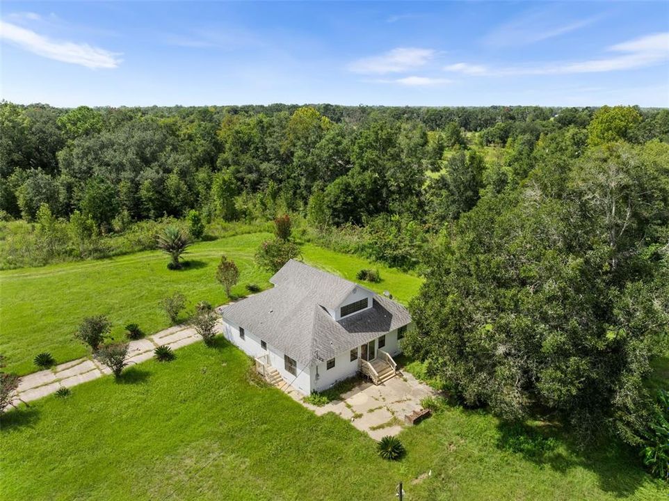 For Sale: $375,000 (3 beds, 2 baths, 2105 Square Feet)