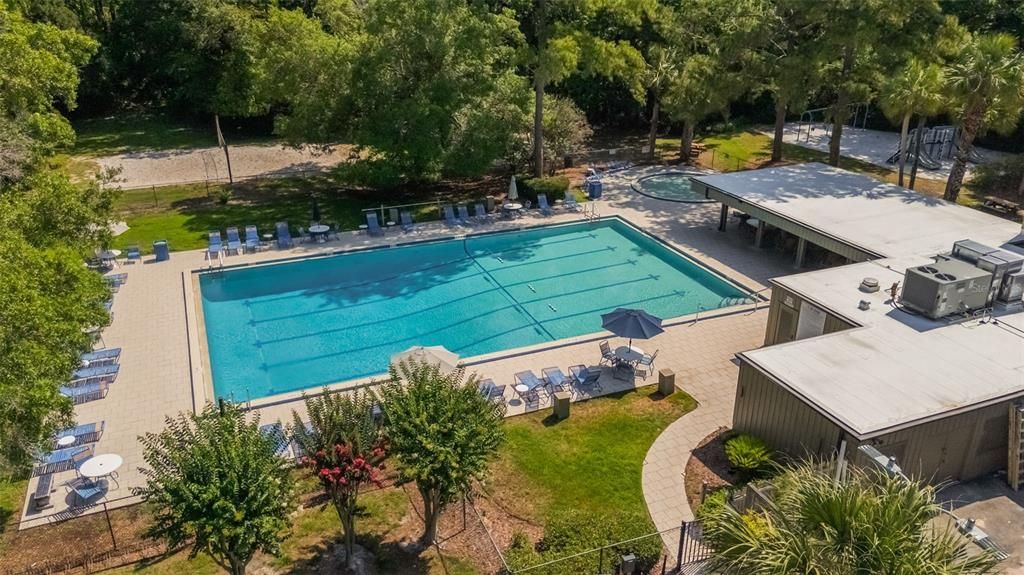 Active With Contract: $2,000 (3 beds, 2 baths, 1460 Square Feet)