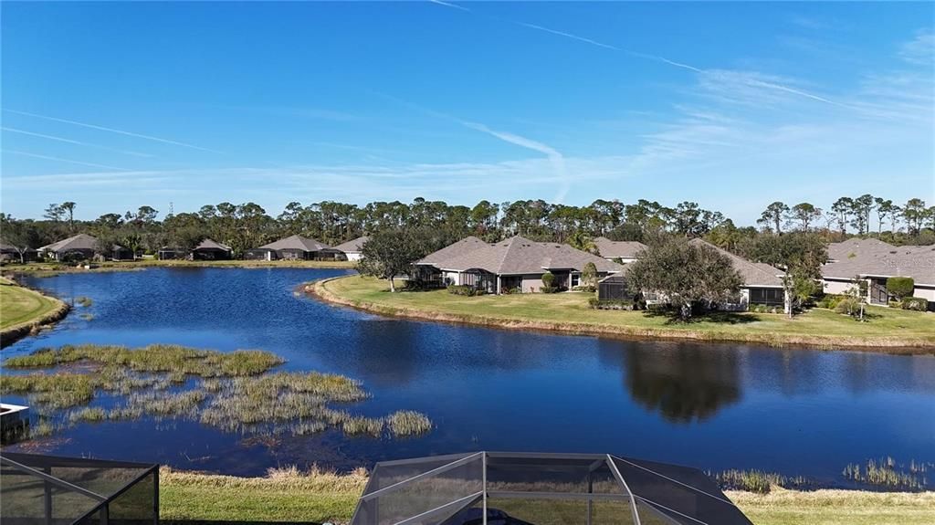 合同活跃: $299,999 (3 贝兹, 2 浴室, 1477 平方英尺)