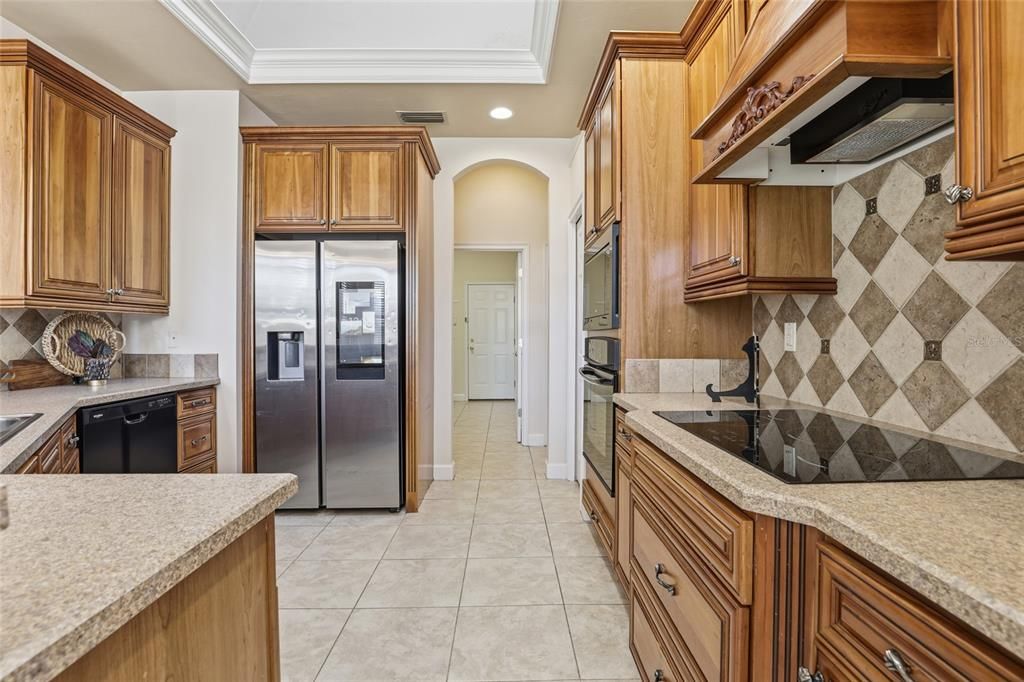 Active With Contract: $359,900 (3 beds, 2 baths, 1999 Square Feet)