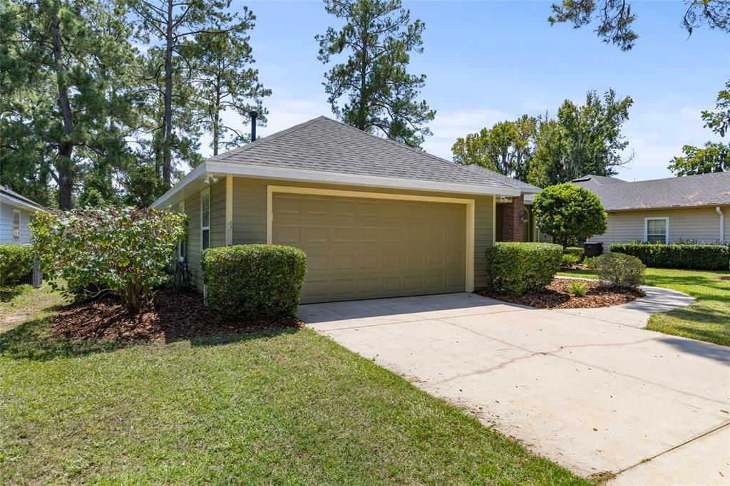 Active With Contract: $359,900 (3 beds, 2 baths, 1999 Square Feet)