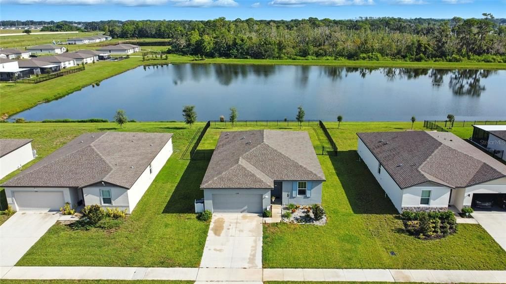 For Sale: $345,000 (3 beds, 2 baths, 1659 Square Feet)