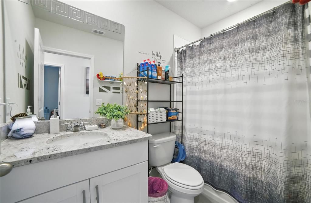 For Sale: $345,000 (3 beds, 2 baths, 1659 Square Feet)