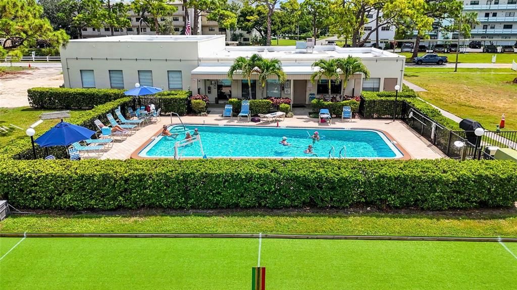 For Sale: $169,000 (2 beds, 2 baths, 1135 Square Feet)