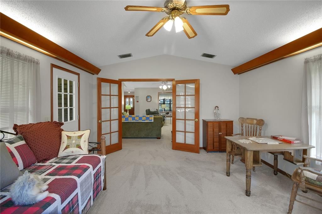 Active With Contract: $355,000 (3 beds, 2 baths, 2526 Square Feet)