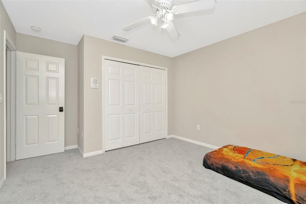 На продажу: $575,000 (6 спален, 3 ванн, 3058 Квадратных фут)