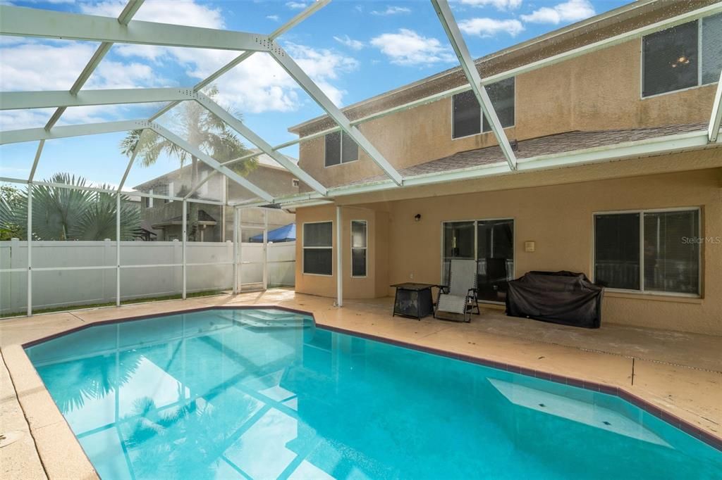 На продажу: $575,000 (6 спален, 3 ванн, 3058 Квадратных фут)