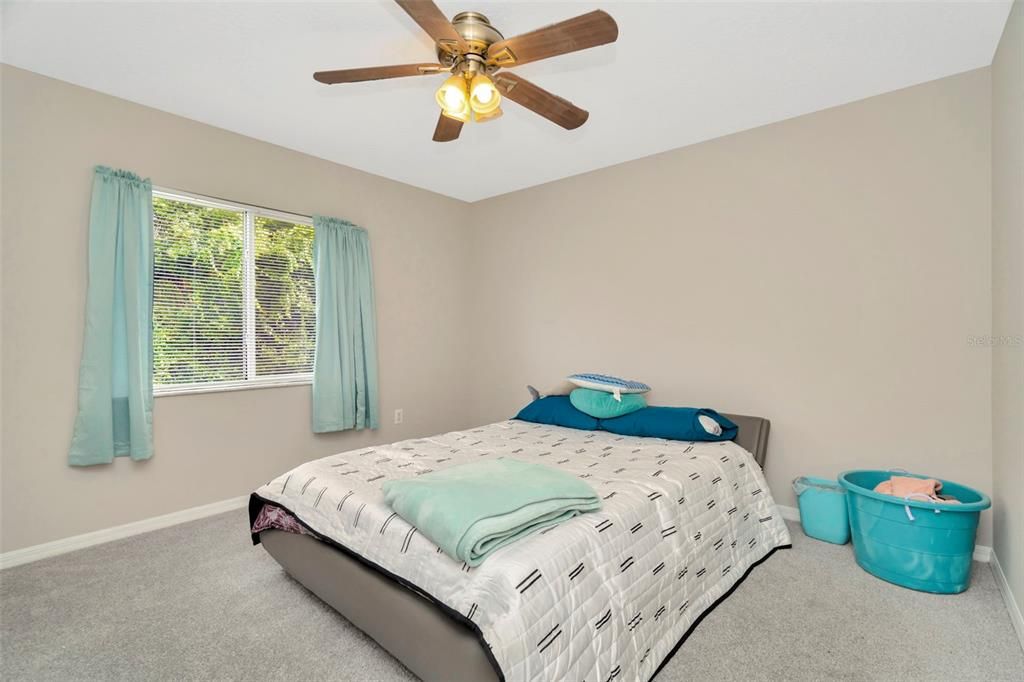 На продажу: $575,000 (6 спален, 3 ванн, 3058 Квадратных фут)