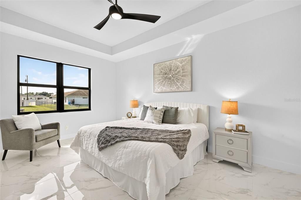 Под контрактом: $359,999 (3 спален, 2 ванн, 2012 Квадратных фут)