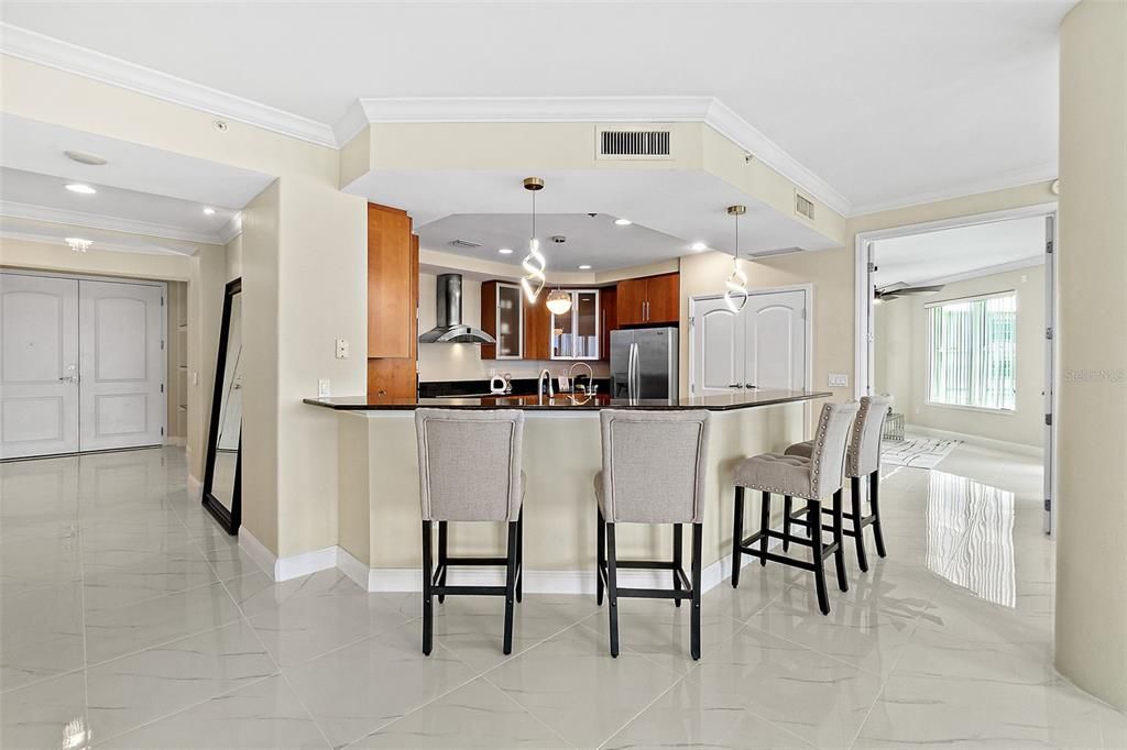 Active With Contract: $1,025,000 (3 beds, 3 baths, 2470 Square Feet)