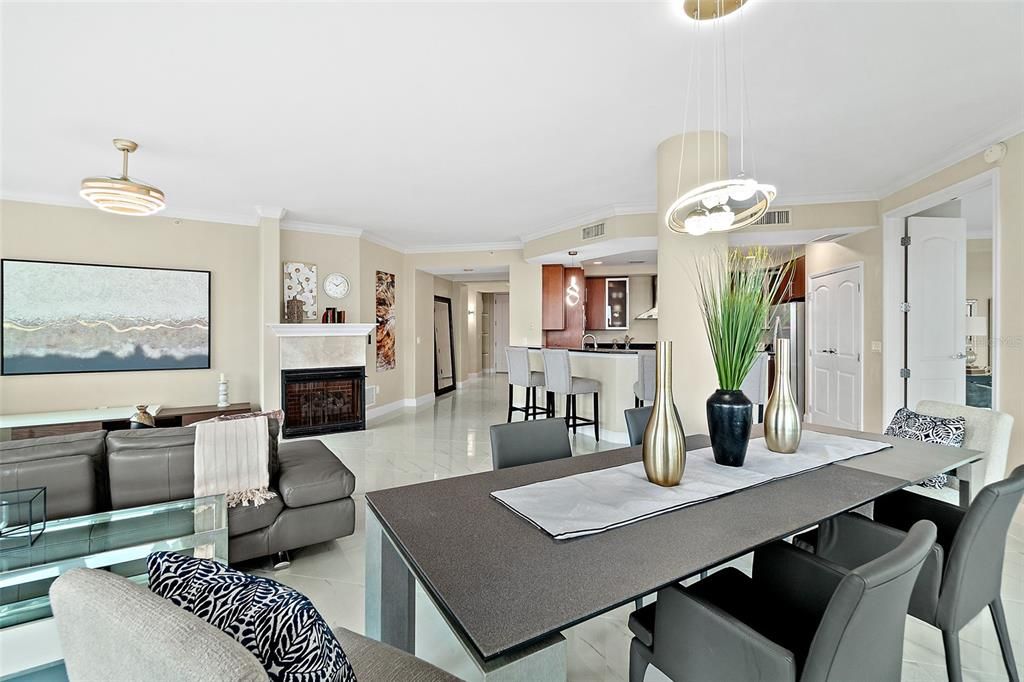 Active With Contract: $1,025,000 (3 beds, 3 baths, 2470 Square Feet)