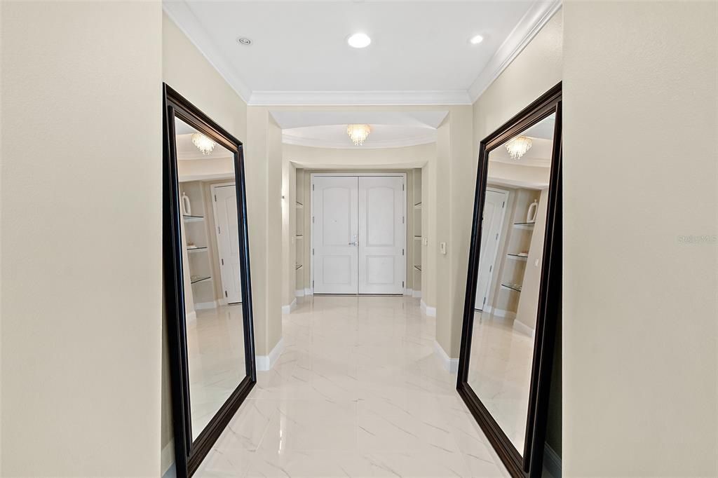 Active With Contract: $1,025,000 (3 beds, 3 baths, 2470 Square Feet)