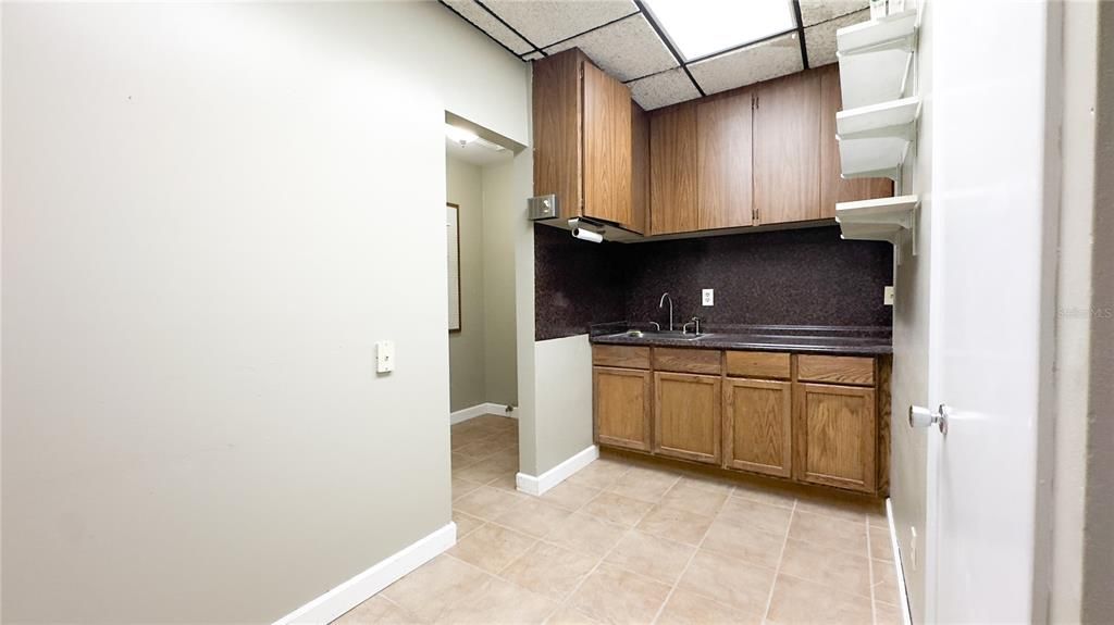 待售: $34,075 (0 贝兹, 0 浴室, 2280 平方英尺)