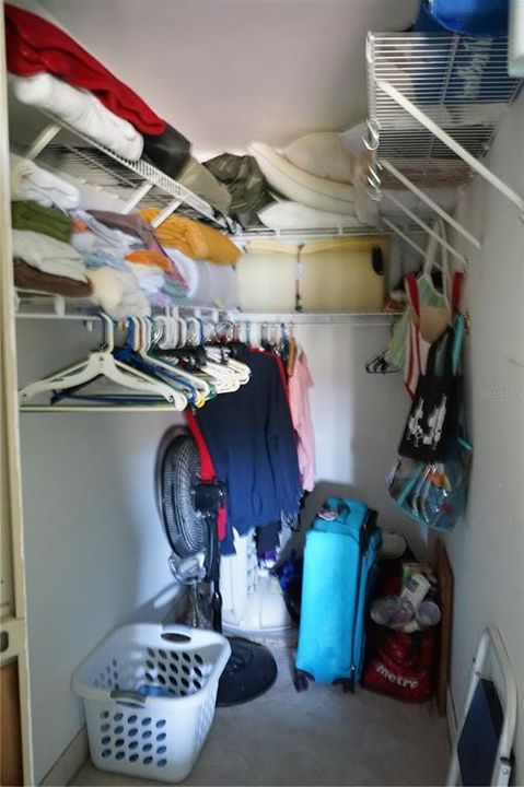 Active With Contract: $1,450 (2 beds, 2 baths, 960 Square Feet)