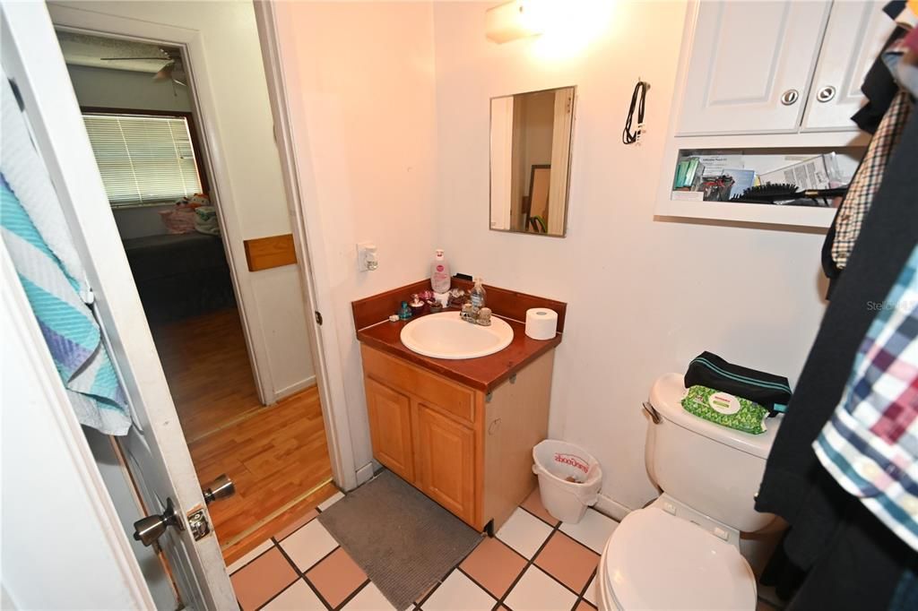 En Venta: $730,000 (4 camas, 2 baños, 2238 Pies cuadrados)