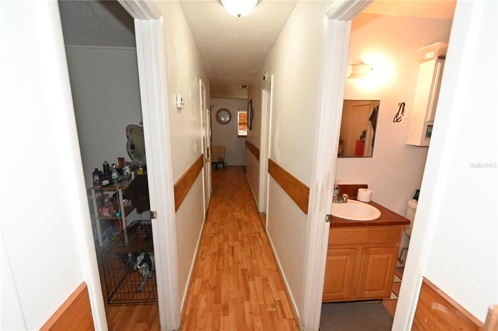 En Venta: $730,000 (4 camas, 2 baños, 2238 Pies cuadrados)