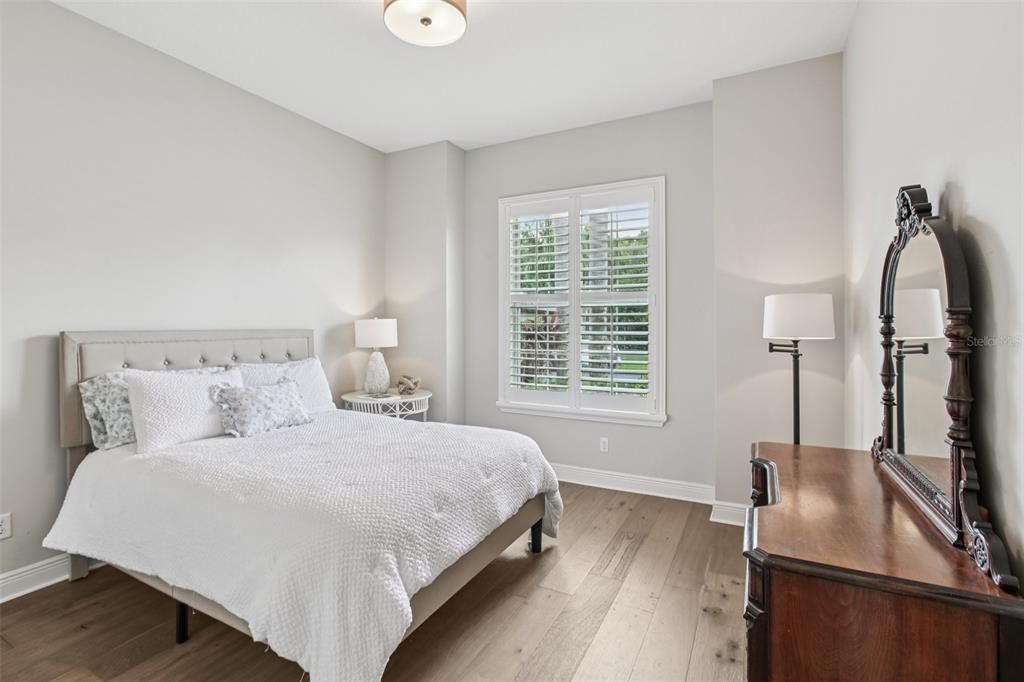 Active With Contract: $664,900 (5 beds, 4 baths, 3064 Square Feet)