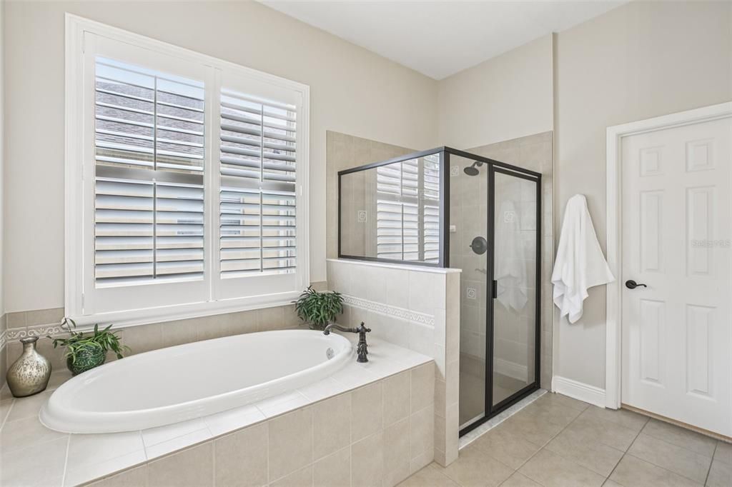 Active With Contract: $664,900 (5 beds, 4 baths, 3064 Square Feet)