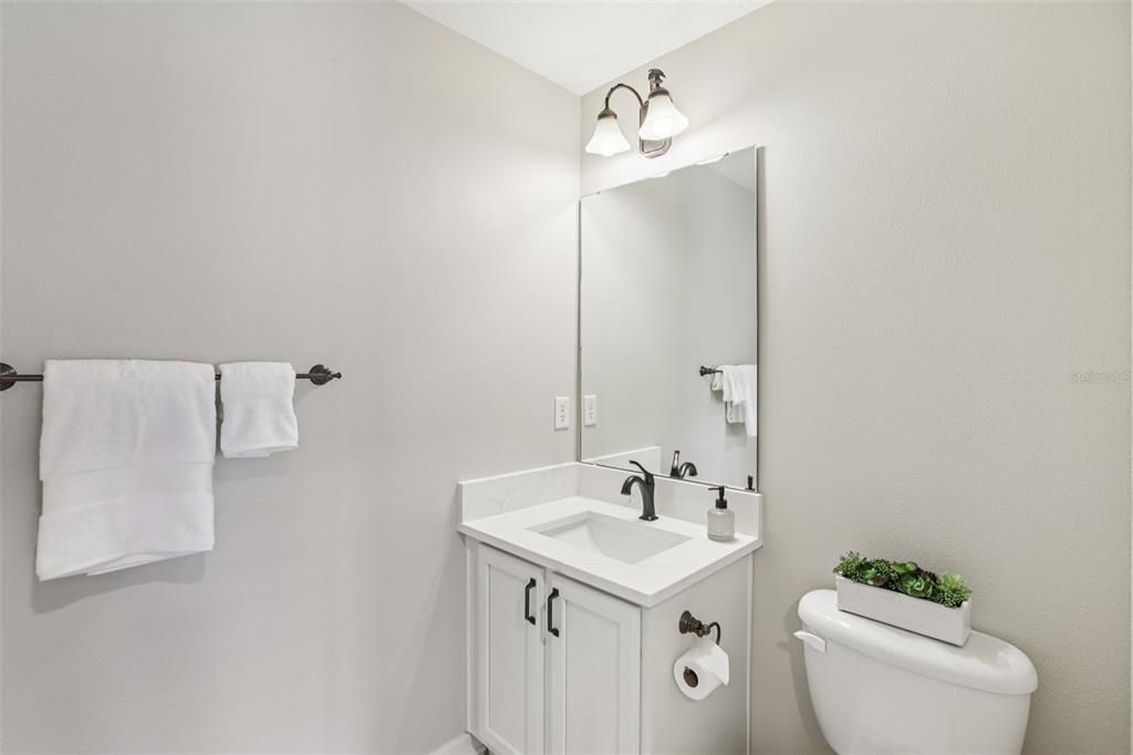 Active With Contract: $664,900 (5 beds, 4 baths, 3064 Square Feet)