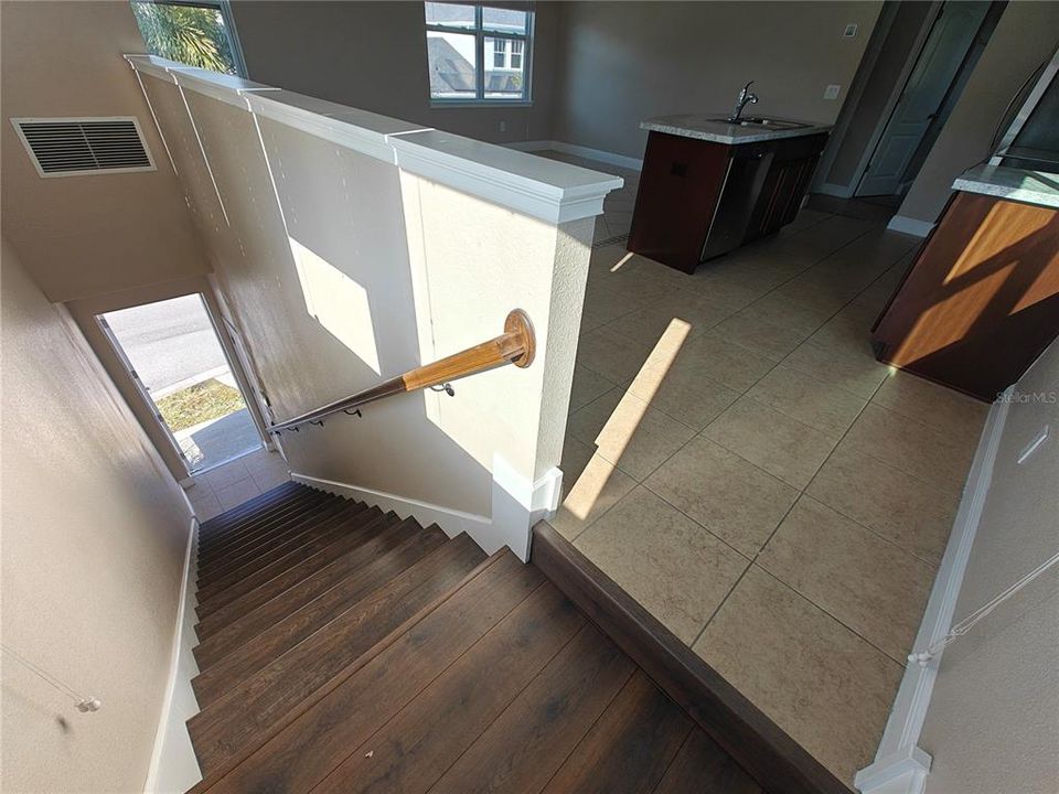 For Rent: $1,749 (1 beds, 1 baths, 747 Square Feet)