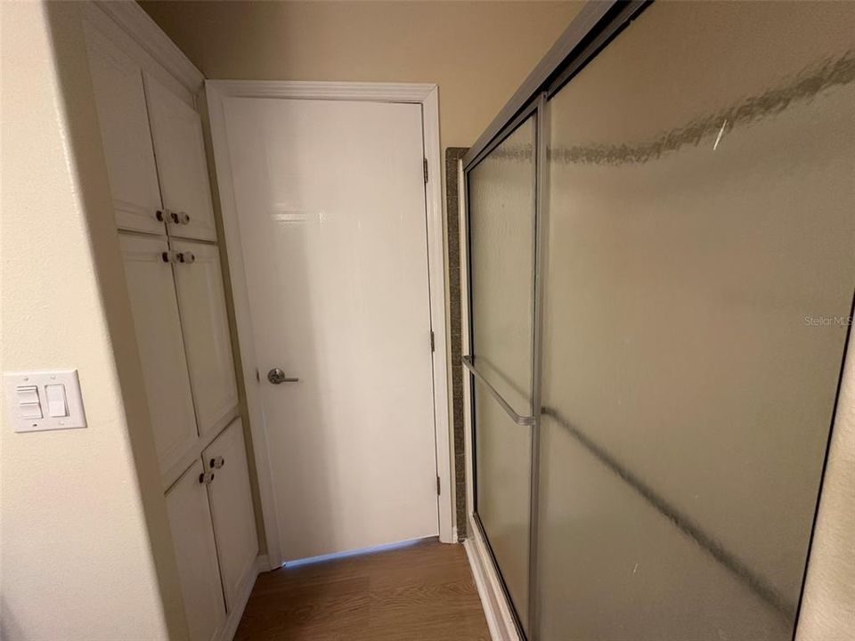 For Sale: $124,000 (2 beds, 2 baths, 1302 Square Feet)