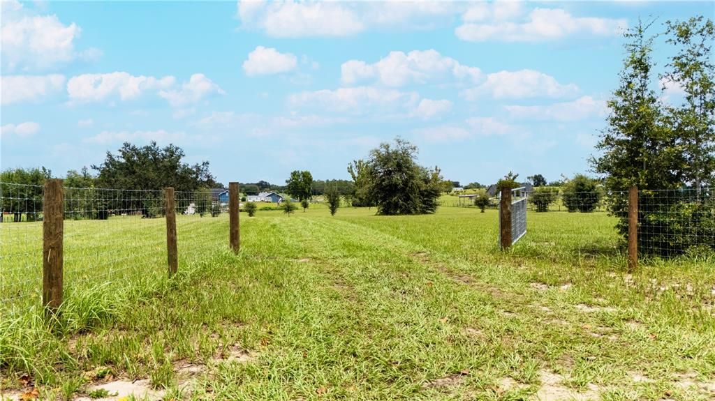 For Sale: $324,999 (5.12 acres)