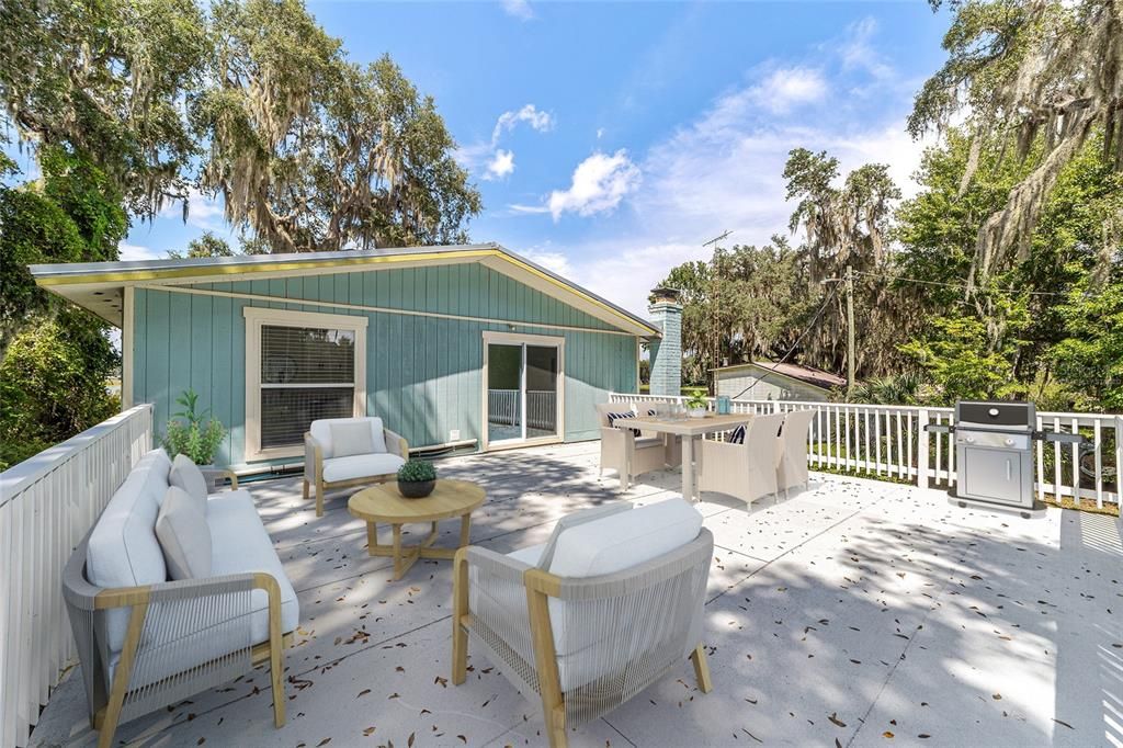 For Sale: $524,900 (4 beds, 2 baths, 2178 Square Feet)