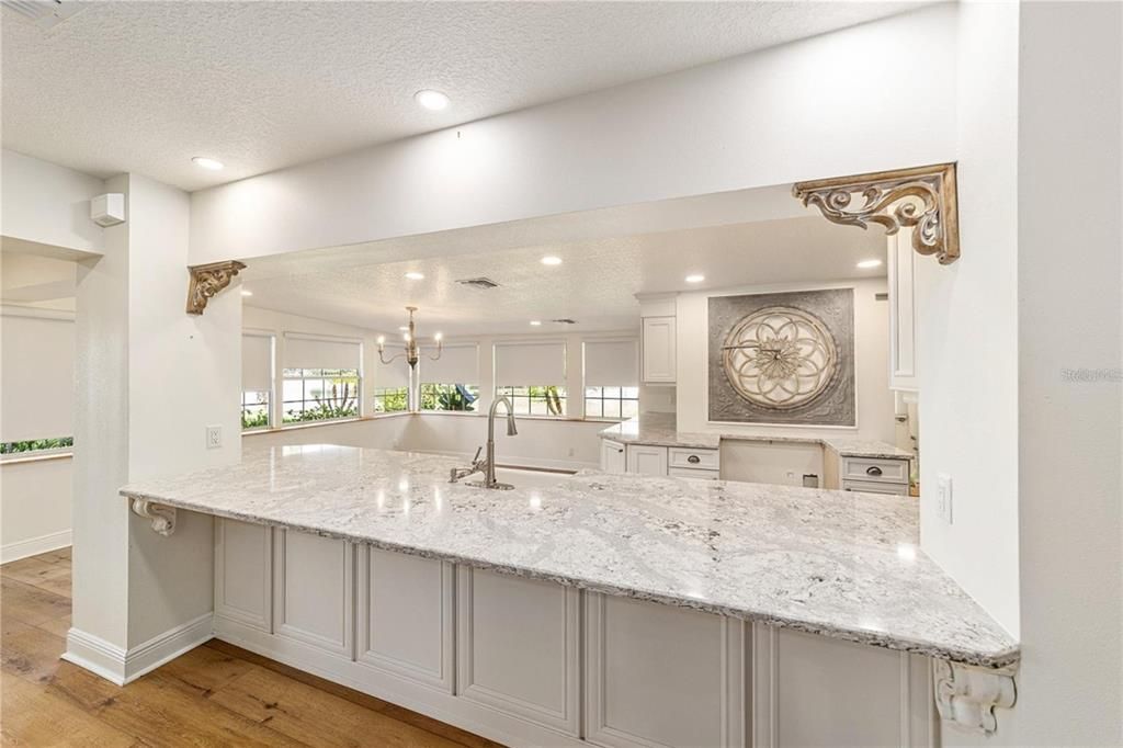 For Sale: $524,900 (4 beds, 2 baths, 2178 Square Feet)