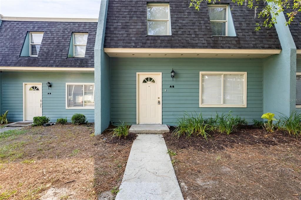 Recently Sold: $195,000 (4 beds, 2 baths, 1638 Square Feet)