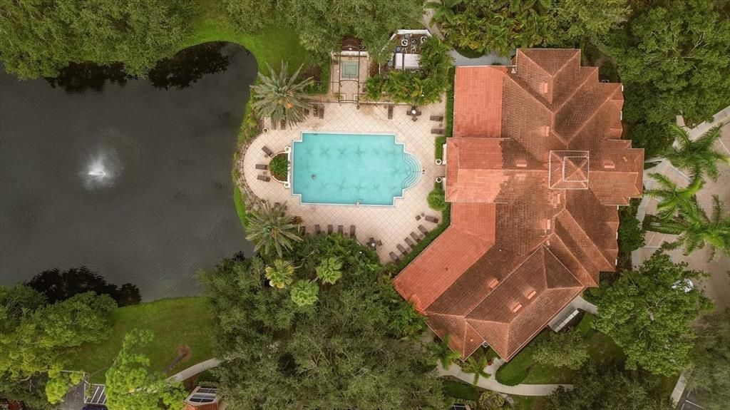 На продажу: $165,000 (1 спален, 1 ванн, 949 Квадратных фут)