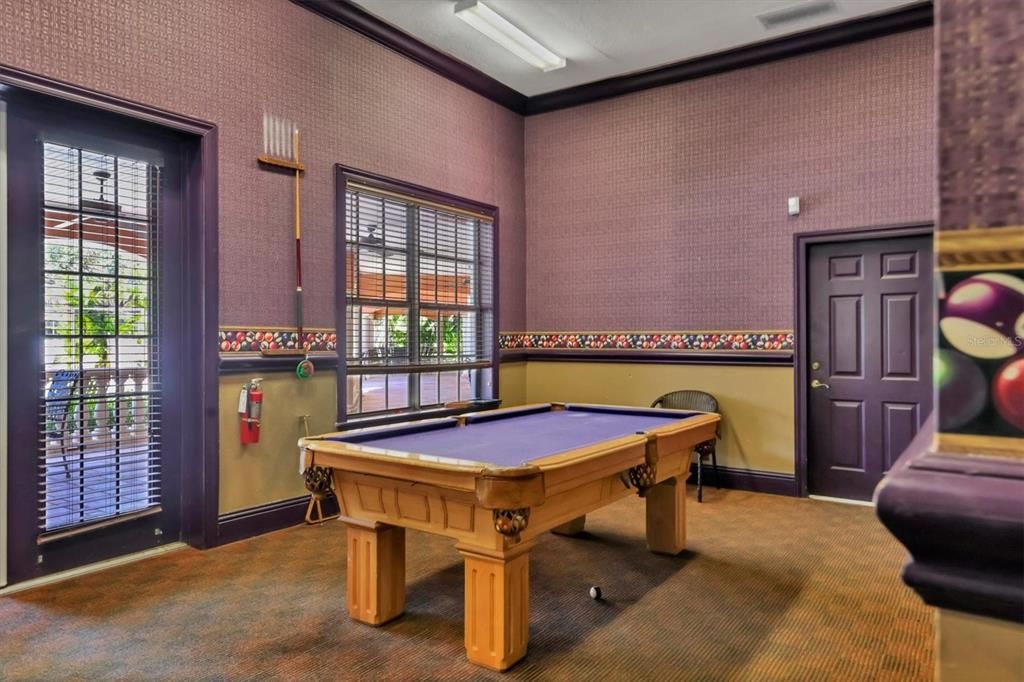 На продажу: $165,000 (1 спален, 1 ванн, 949 Квадратных фут)