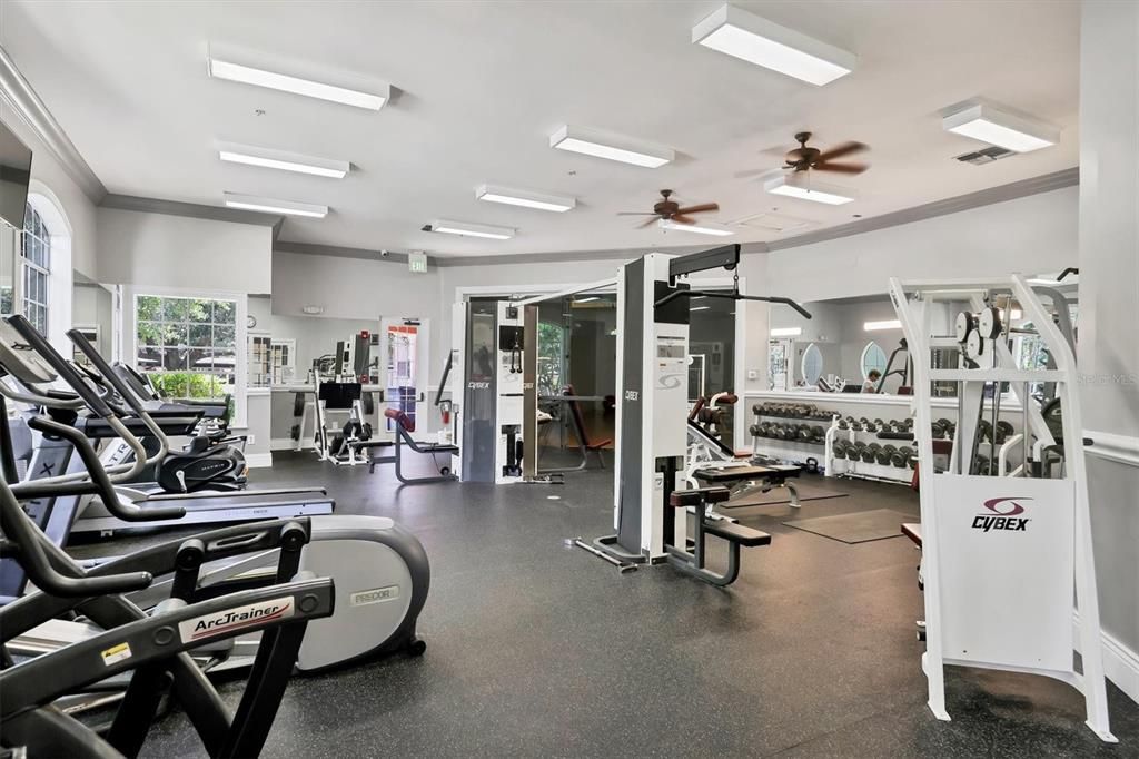 На продажу: $165,000 (1 спален, 1 ванн, 949 Квадратных фут)