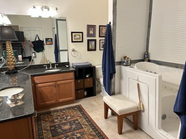 For Sale: $199,000 (2 beds, 2 baths, 1674 Square Feet)