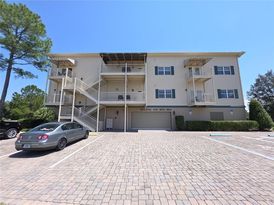 For Sale: $199,000 (2 beds, 2 baths, 1674 Square Feet)