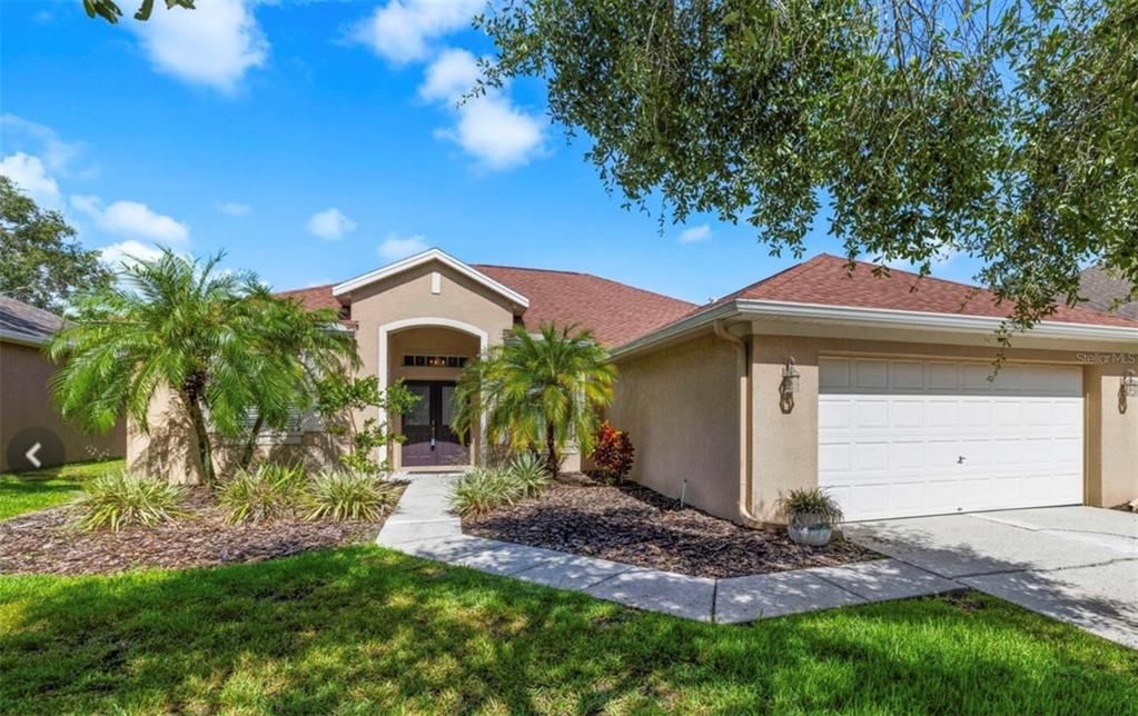 Active With Contract: $495,000 (3 beds, 2 baths, 1734 Square Feet)