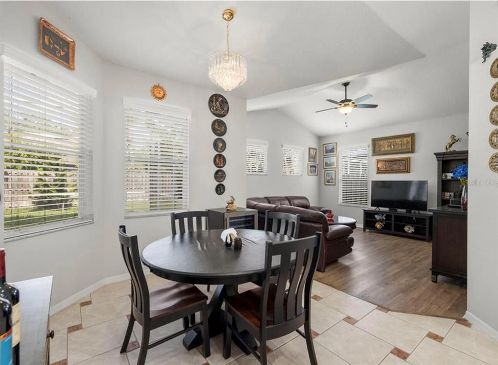 Active With Contract: $495,000 (3 beds, 2 baths, 1734 Square Feet)