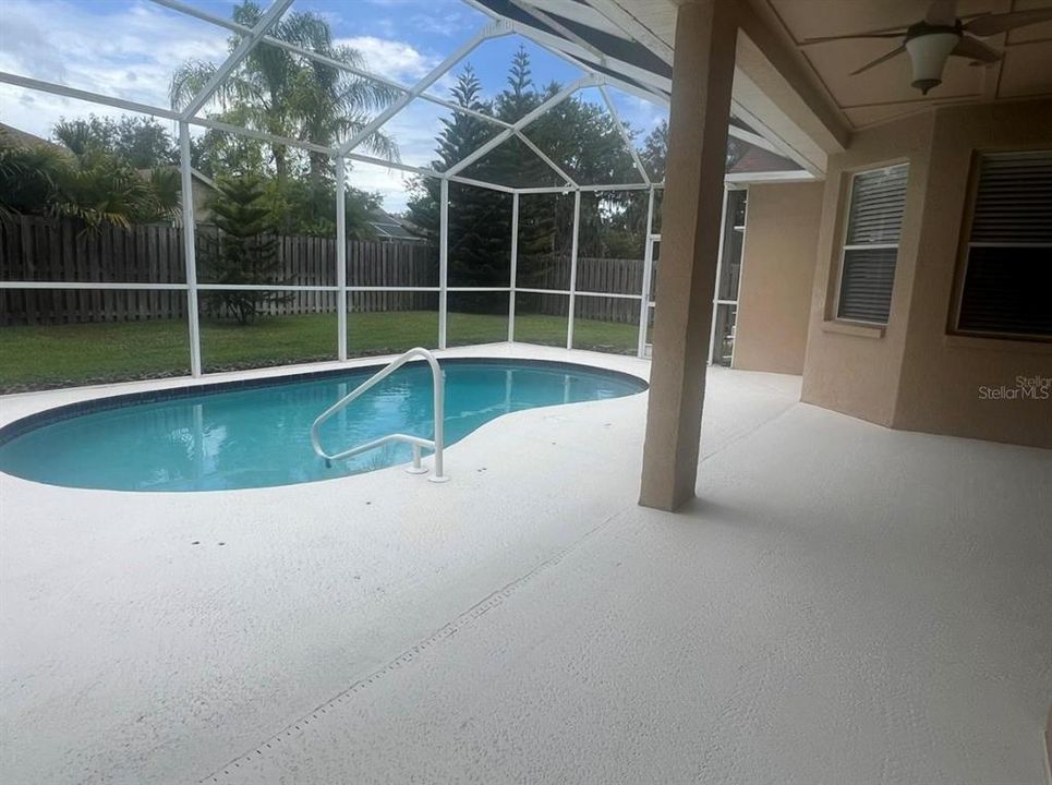 Active With Contract: $495,000 (3 beds, 2 baths, 1734 Square Feet)