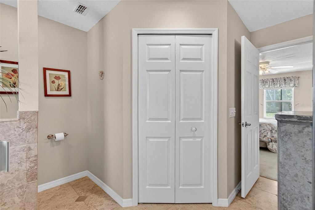 На продажу: $529,000 (3 спален, 2 ванн, 1484 Квадратных фут)