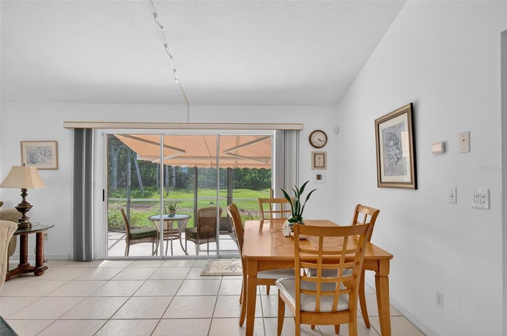 На продажу: $529,000 (3 спален, 2 ванн, 1484 Квадратных фут)