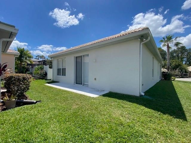 For Rent: $1,900 (2 beds, 2 baths, 1442 Square Feet)