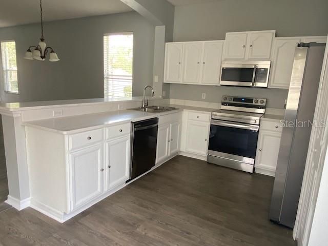 For Rent: $1,900 (2 beds, 2 baths, 1442 Square Feet)