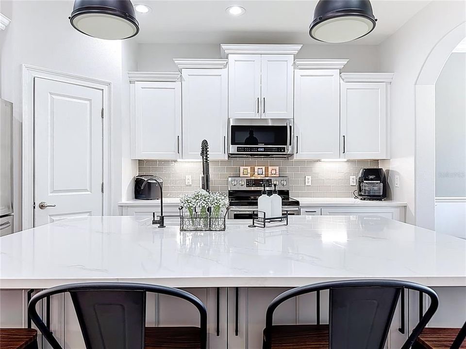 В аренду: $3,800 (4 спален, 3 ванн, 2956 Квадратных фут)