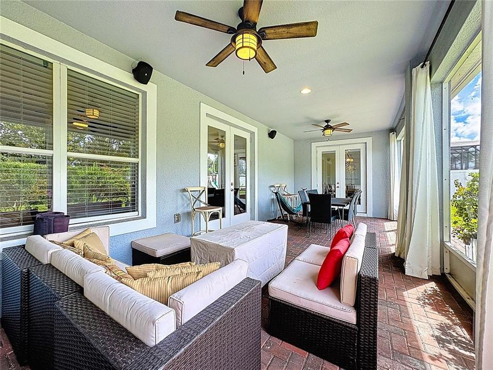 В аренду: $3,800 (4 спален, 3 ванн, 2956 Квадратных фут)