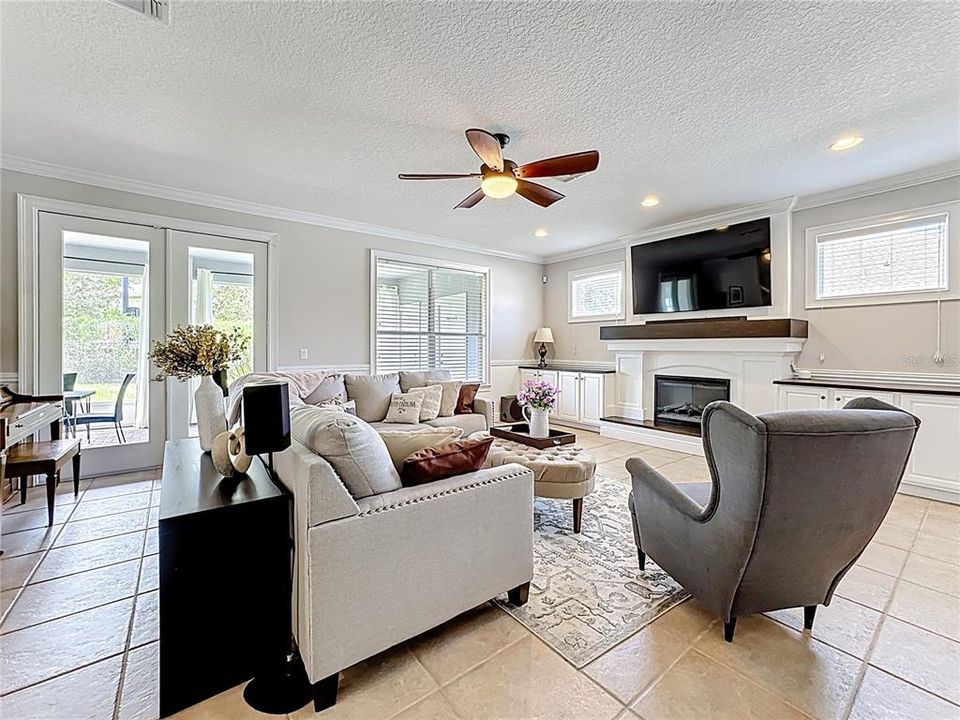 В аренду: $3,800 (4 спален, 3 ванн, 2956 Квадратных фут)