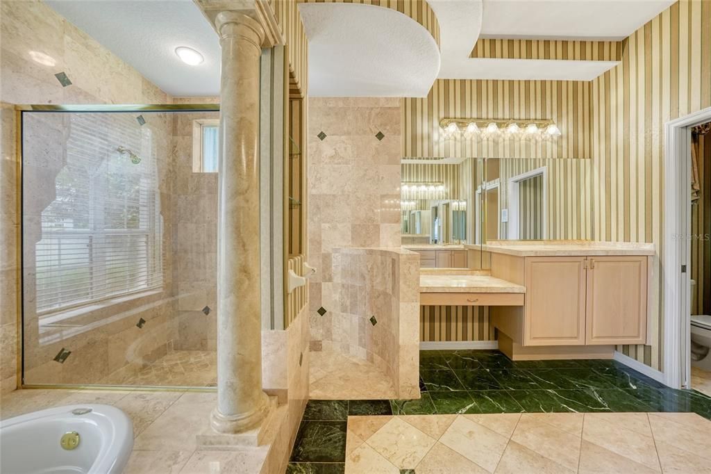 待售: $749,000 (4 贝兹, 3 浴室, 3838 平方英尺)