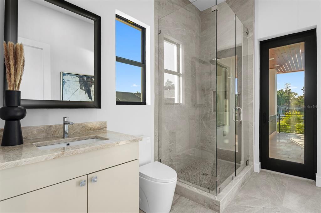 For Sale: $3,695,000 (4 beds, 5 baths, 4556 Square Feet)