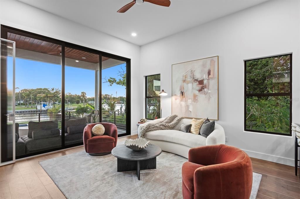 For Sale: $3,695,000 (4 beds, 5 baths, 4556 Square Feet)