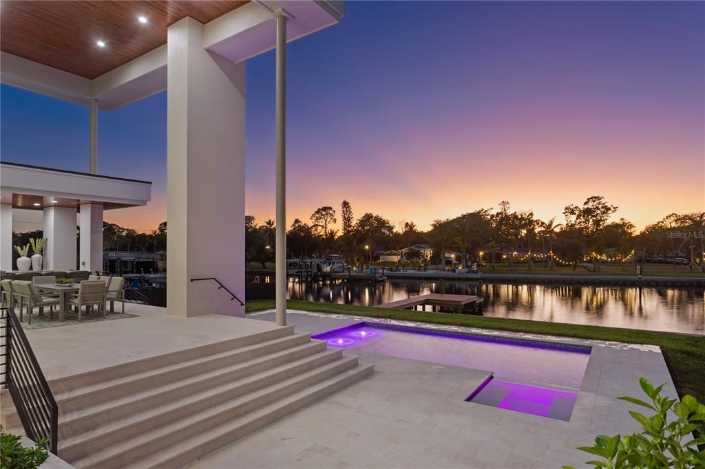 For Sale: $3,695,000 (4 beds, 5 baths, 4556 Square Feet)